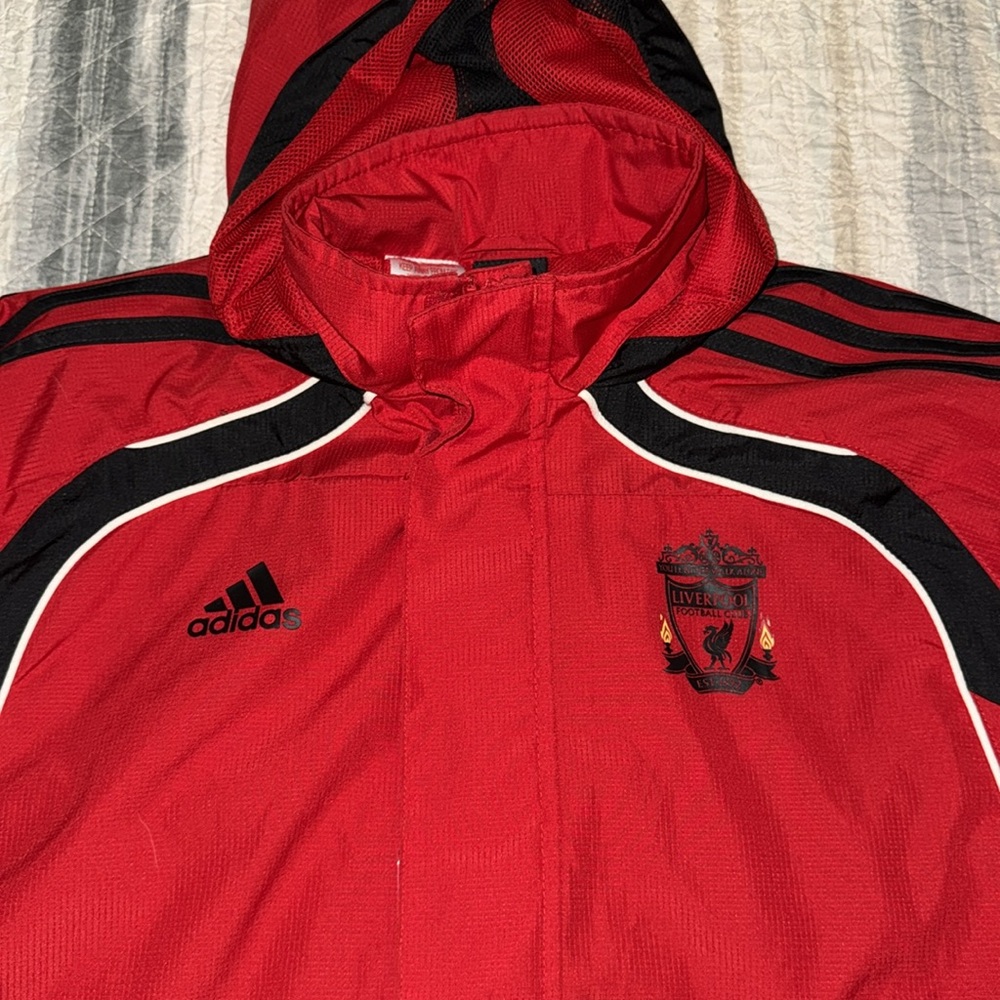 Liverpool Adidas youth rain jacket 2010 season